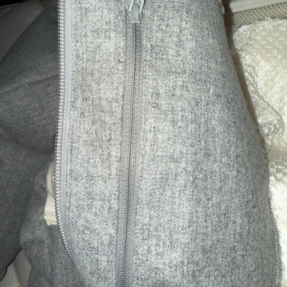 Lululemon Brand New Winter Chill Wool Jacket - Picture 13 of 16